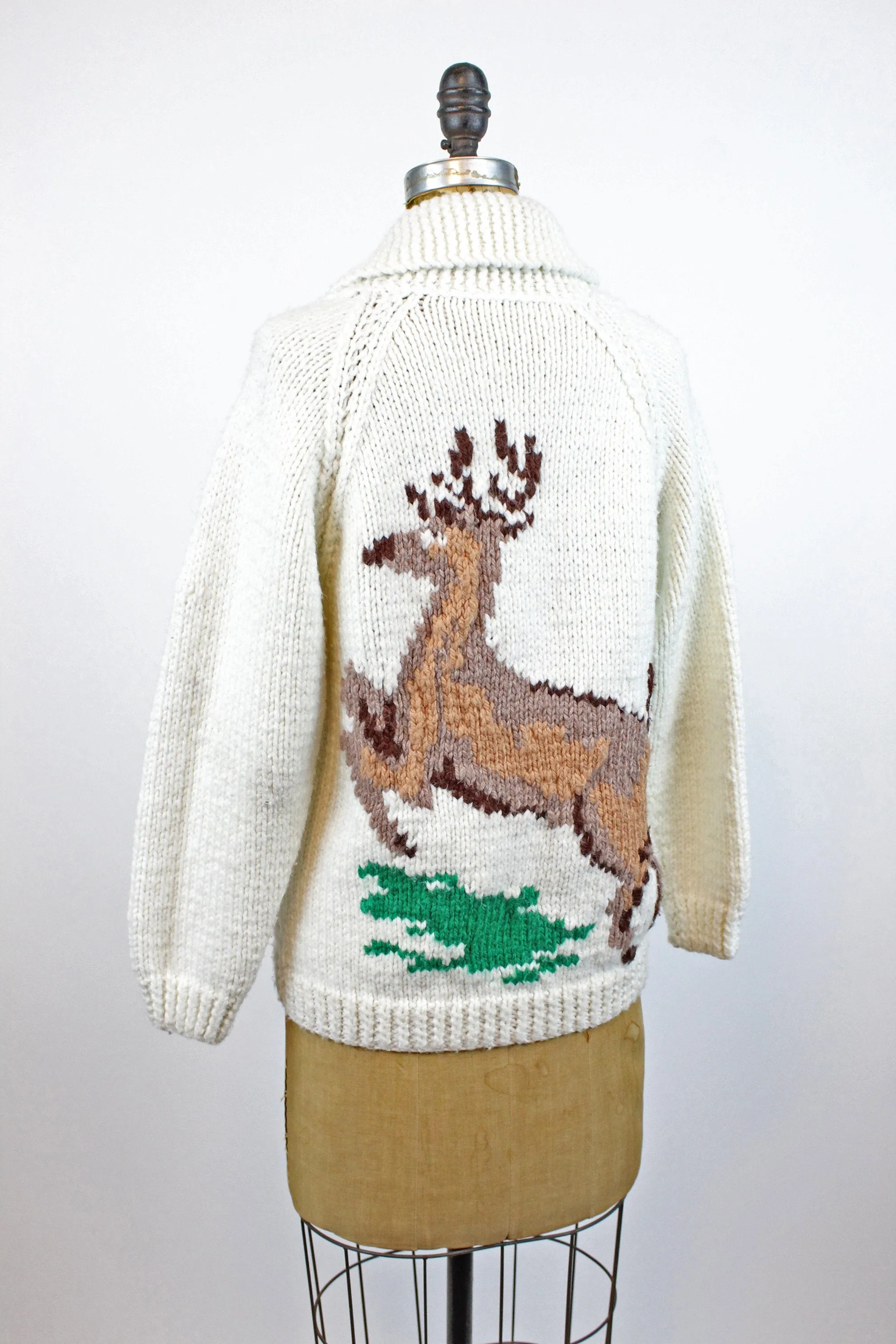 1960s Cowichan KNIT DEER cardigan sweater small medium | new fall
