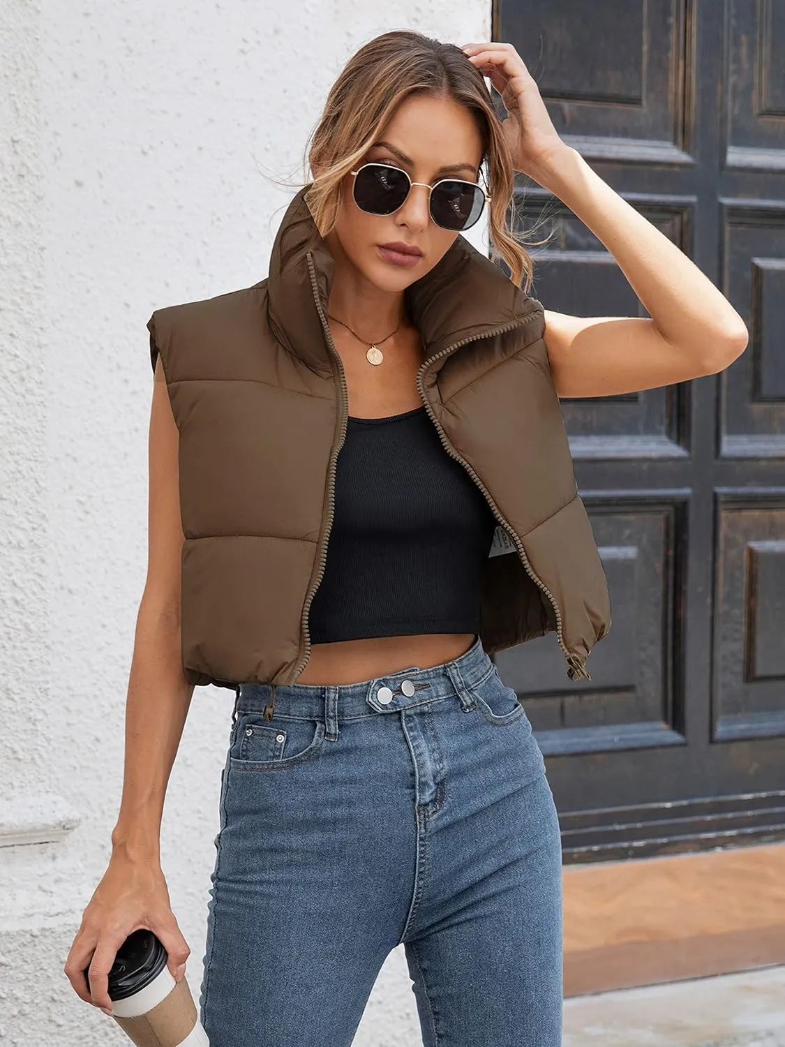 Gihuo Womens Cropped Puffer Vest Winter Crop Vest Lightweight Sleeveless Warm Outerwear Puffer Jacket Padded Gilet