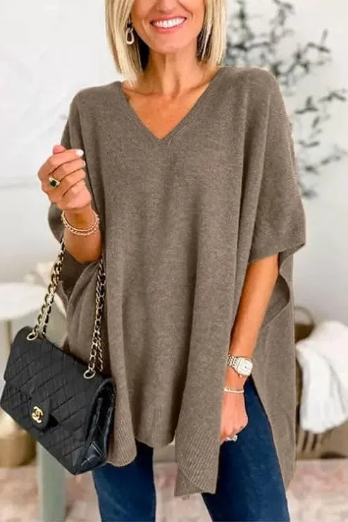 Womens Short Sleeve V Neck Pocho Sweater Fashion Side Slit Sweater Pullover Shawl Loose Fitting Ponchos Wraps Baggy Tops